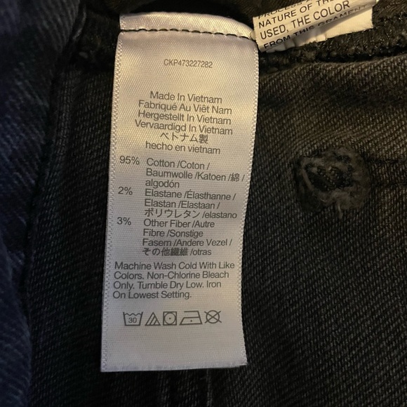 Madewell - Mid Rise Kick Out Jeans in Black Size 26 - Picture 5 of 9